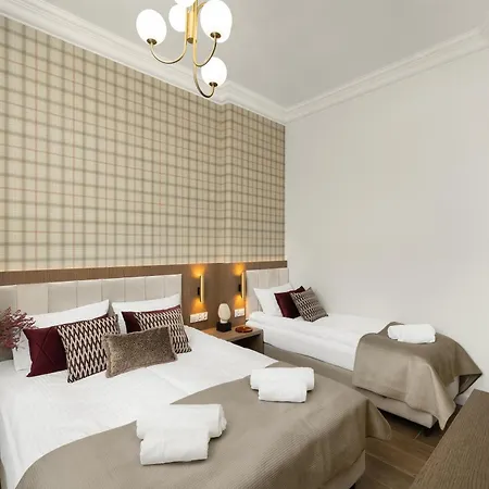Movo Royal Old Town Apartamento